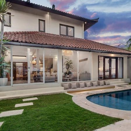 Villa New York - 4 Bdr Pool Luxury Villa, Next To The Forge Bali Seminyak Esterno foto