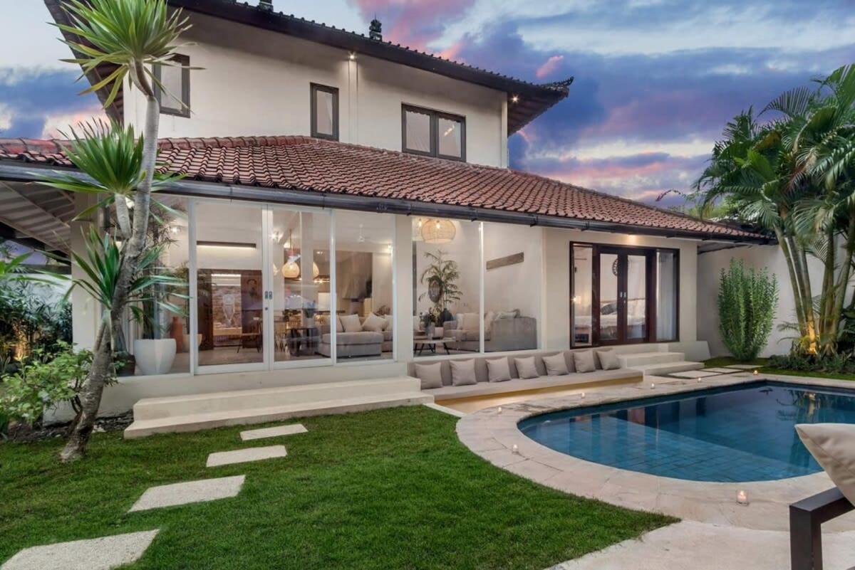 Villa New York - 4 Bdr Pool Luxury Villa, Next To The Forge Bali Seminyak Esterno foto