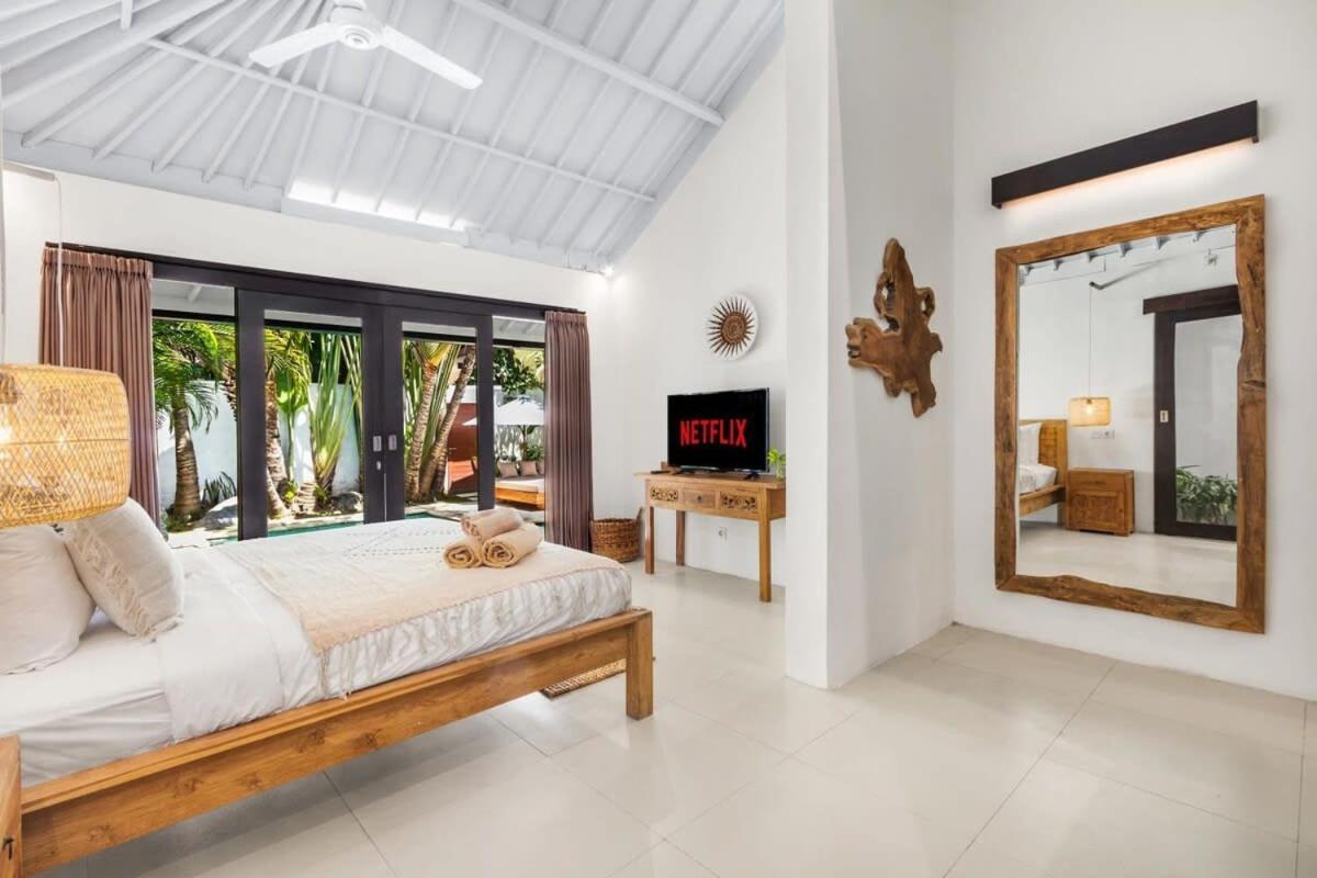 Villa New York - 4 Bdr Pool Luxury Villa, Next To The Forge Bali Seminyak Esterno foto