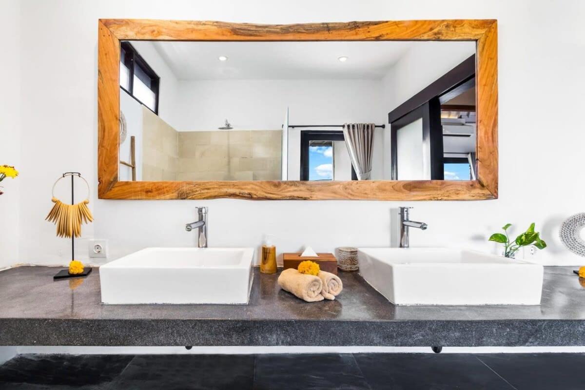 Villa New York - 4 Bdr Pool Luxury Villa, Next To The Forge Bali Seminyak Esterno foto